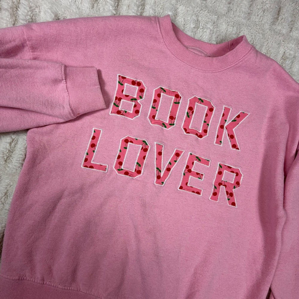 Recycled Threads Book Lover Cherry Applique Pink Sweatshirt L C117675251